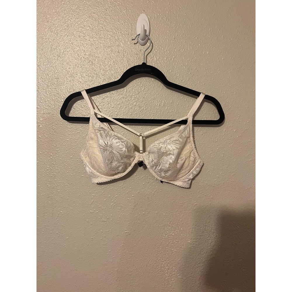 Victorias Secret White Lace Shimmer Very Sexy Unlined Plunge Bra Size 34D